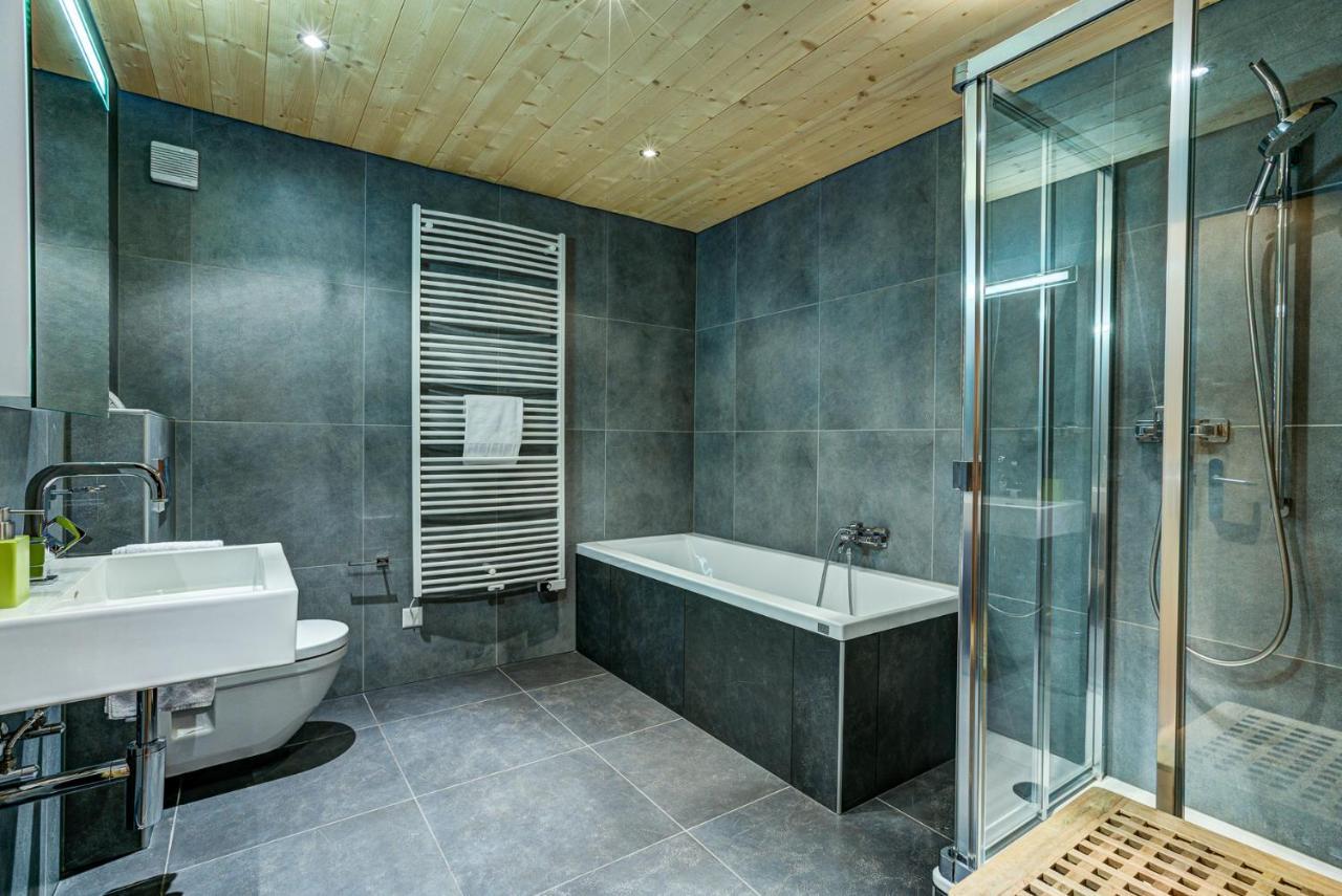 Chalet le Chapeau La Tzoumaz Extérieur photo